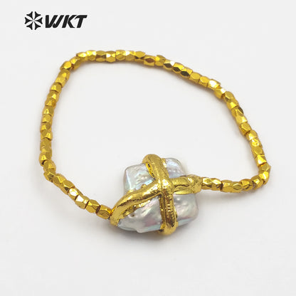 WT-B418 Amazing Gold Plated Freshwater Pearl Bracelet Women Fashionable Flexible Baroque Pearl Bracelet for Gift