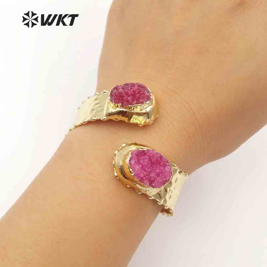 WT-B435 Wholesale Custom New Design Natural Gold Color Multi Stone With Adjustable Size for Jewelry Druzy Stone Bangles