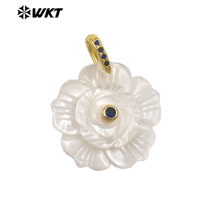 WT-JP476 Exquisite Elegant Design White Shell And Zircon Hand Carved Flower Shape Little Pendants As Lady Earrings DIY Findings