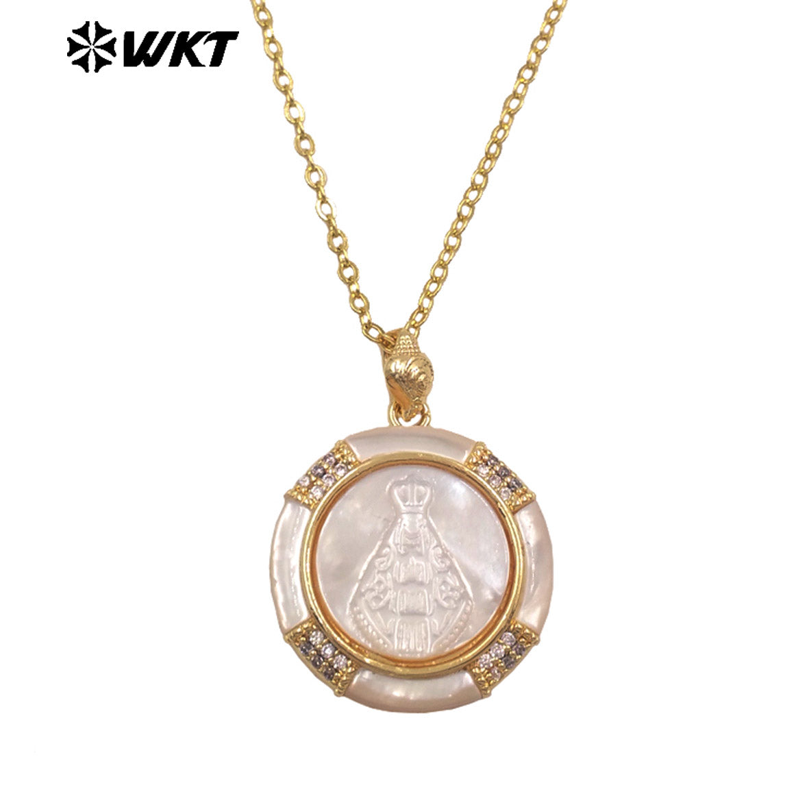 WT-JN364 Wholesale Gold Plated Natural Shell With Zircon Round Religious Style Pattern Pendant Necklace For Lady Jewelry