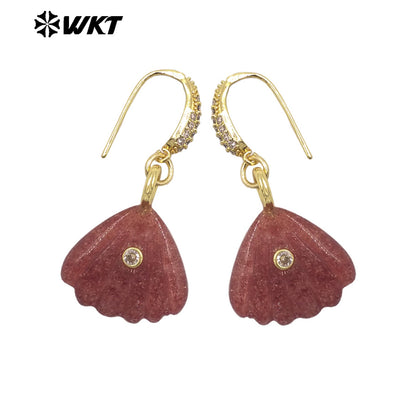 WT-E820 Wonderful Exquisite Natural Gemstones Carved Shell Shape Gold Little Earrings For Women Summer Vacation Wearing