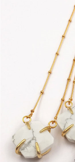 WT-N1134 Wholesale Fashion Mini Super Natural Stone Faceted Stone Necklace Pendant Necklace with Gold Trim Necklace