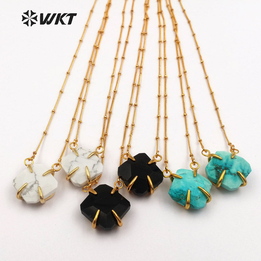 WT-N1134 Wholesale Fashion Mini Super Natural Stone Faceted Stone Necklace Pendant Necklace with Gold Trim Necklace