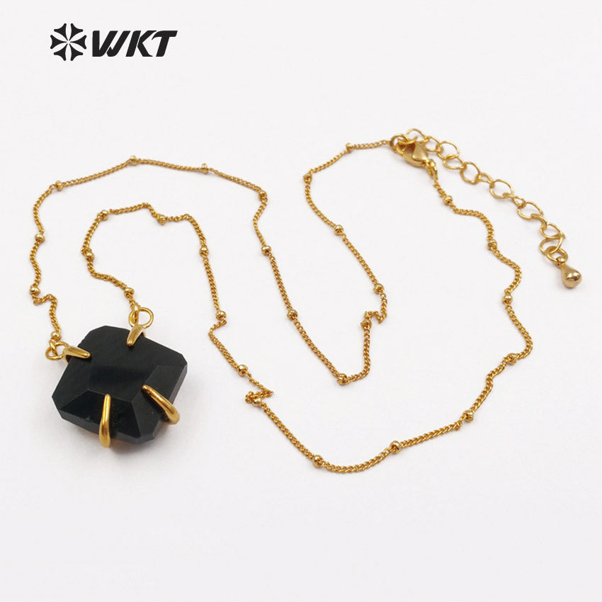WT-N1134 Wholesale Fashion Mini Super Natural Stone Faceted Stone Necklace Pendant Necklace with Gold Trim Necklace