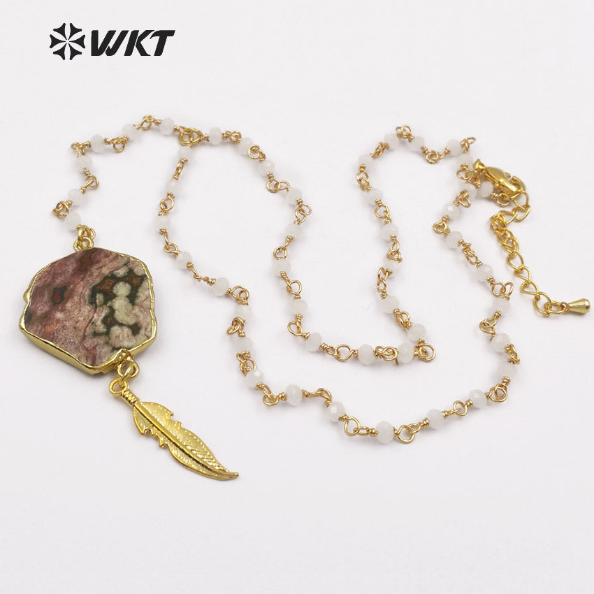 WT-N1132 Random Shape Natural Ocean Stone With Gold Trim Inlay Different Drop Pendant 18 Inch Crystal Bead Rosary Chain Necklace