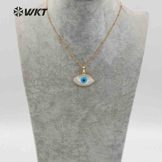 WT-JN047 Unique Latest One Eye Shell Necklaces Pendants with 24k Gold Trim Natural Shell Beautiful One Eye for Necklaces
