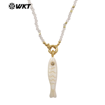 WT-JN405 Wonderful Natural Gemstone Beads Chain With White Shell Fish Charms Gold Necklaces For Women Party Trendy Matching