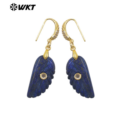 WT-E818 Wholesale Trendy Natural Gemstones Hand Carved Feather Shape Women Gold Earrings For Lady Dance Party Wearing Accessory