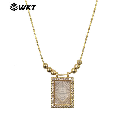 WT-JN389 Trending Religious Style 18K Gold Plated Oval And Square White Shell Pendant Necklace For Women Daily Wearing