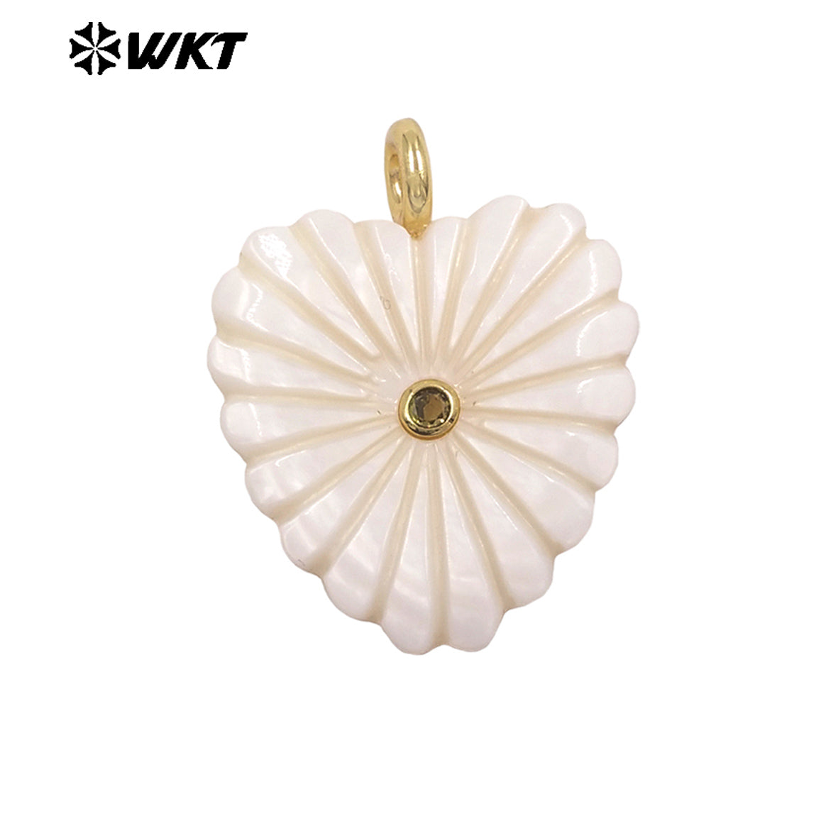 WT-JP526 Newest Exclusive Design Zircon And White Shell Hand Carved Heart Shape Pendant For Girls Romantic Jewelry Decorative