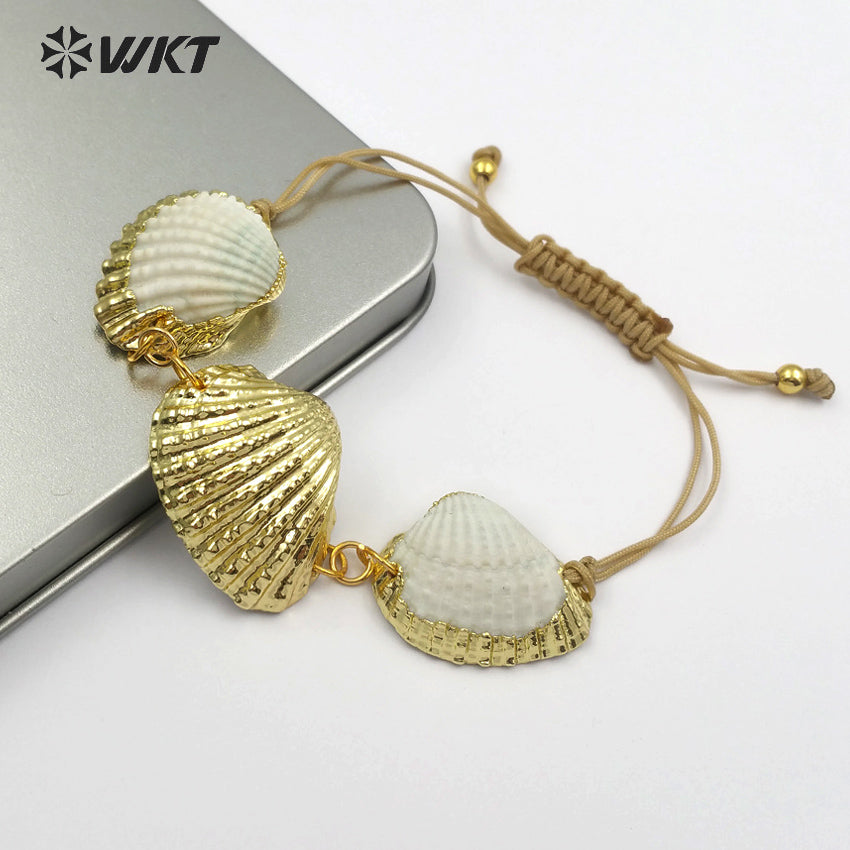WT-B440 New Design Two Edges and Gold Plated in the Middle of Three Natural Seashells for Women White Scallop Shell Bracelet