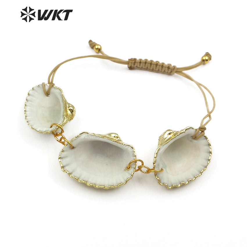 WT-B440 New Design Two Edges and Gold Plated in the Middle of Three Natural Seashells for Women White Scallop Shell Bracelet