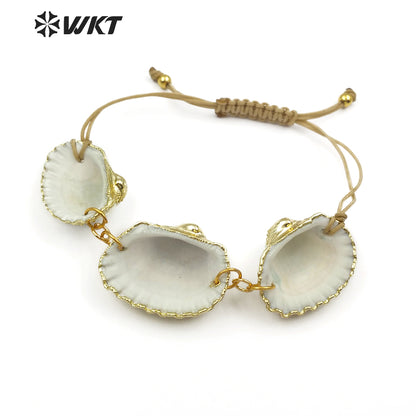 WT-B440 New Design Two Edges and Gold Plated in the Middle of Three Natural Seashells for Women White Scallop Shell Bracelet