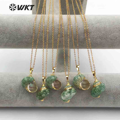 WT-JN052 Wholesale New Design Green with Electroplated Natural Shape Women Jewelry Making Pendants Mini Trumpet Shell Necklace
