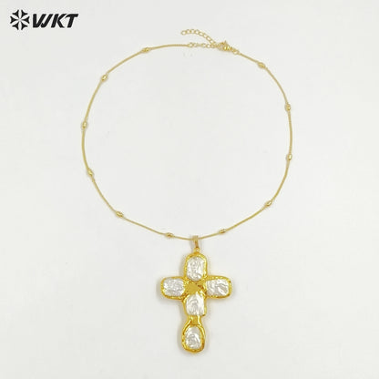 WT-JN328 Wholesale Beautiful Back Full Gold Plated With Natural Freshwater Pearls Cross Shape Pendant Necklace Anniversary Gift