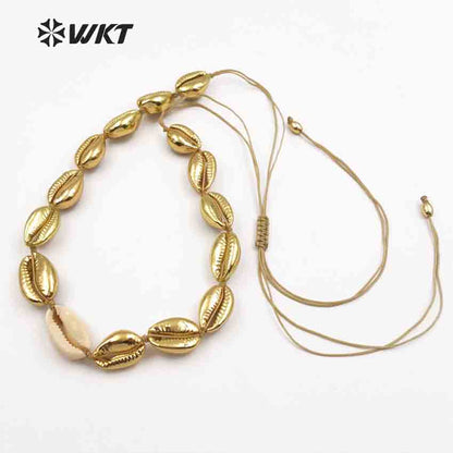 WT-JN039 Wholesale Bohemia Gift for Women Handmade Necklace with Full Gold Plated Adjustable Natural Sea Cowrie Shells Necklace