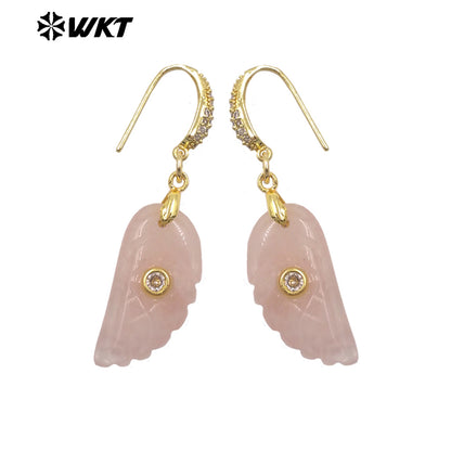 WT-E818 Wholesale Trendy Natural Gemstones Hand Carved Feather Shape Women Gold Earrings For Lady Dance Party Wearing Accessory