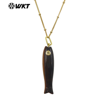 WT-N1535 Charming Trendy Natural Gemstones Little Fish Shape Gold Pendant Necklaces As Female Party Birthday Jewelry Gifts