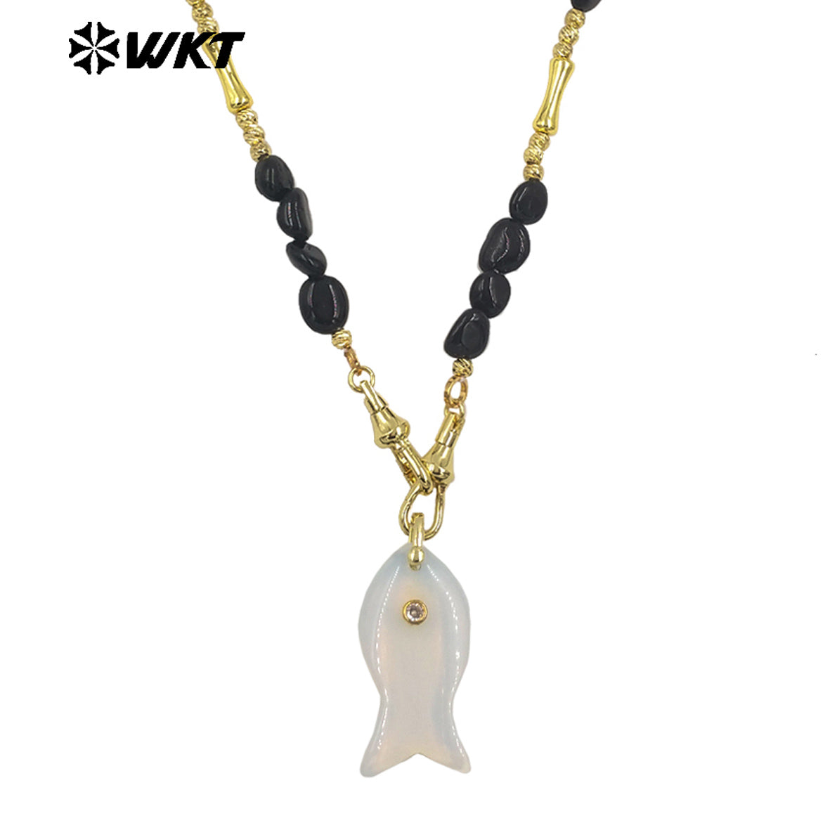 WT-N1522 Wonderful Stone Beads Splicing Metal Gold Chain With Natural Gemstones Fish Shape Pendant Necklaces For Women Gift