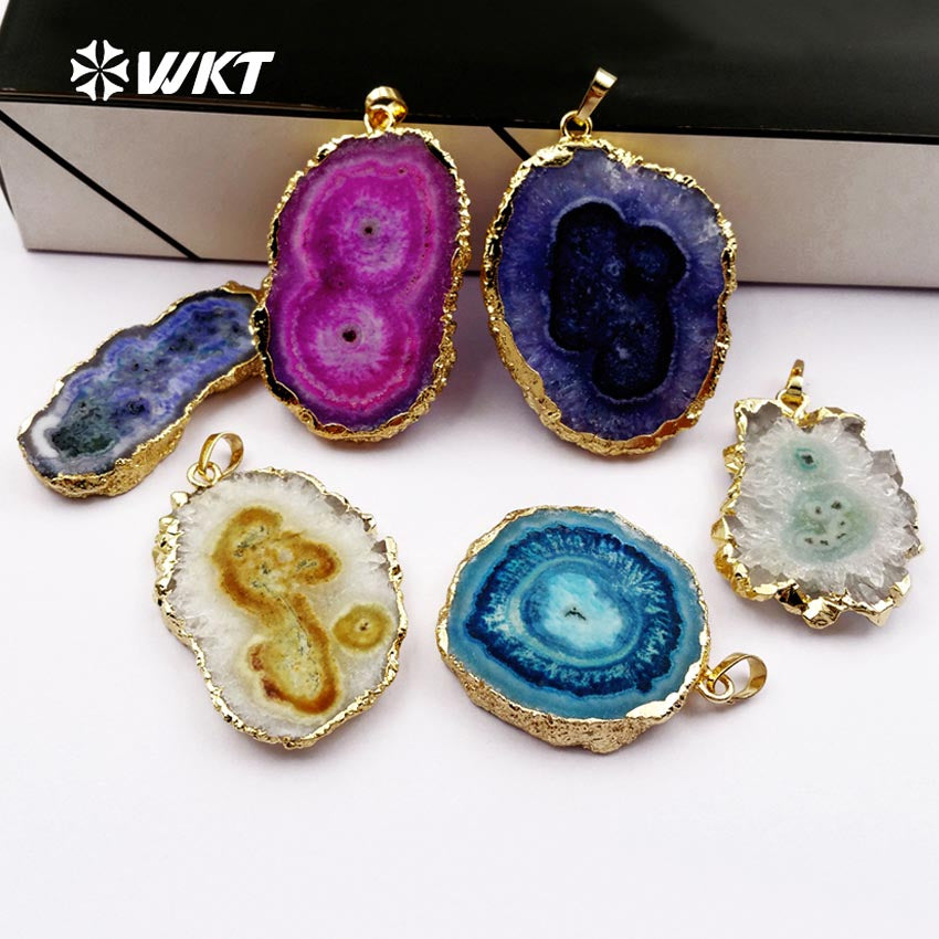 WT-P1367 Wholesale Natural Stone Pendant Random Shape Raw Stone with Gold Metal Electroplated Multi Color Available