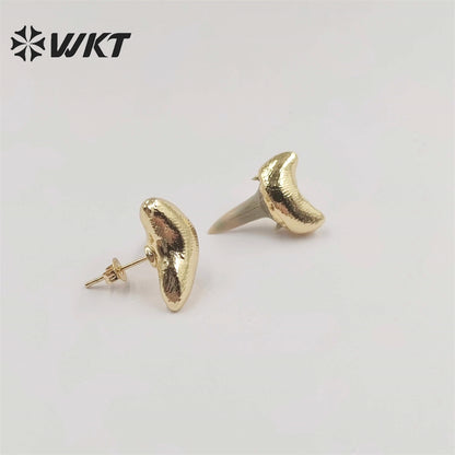 WT-E715 New Unique Specimen Tooth Earrings 18k Gold Plated Teeth Jewelry Studs for Women Gift Boho Style Teeth Earrings