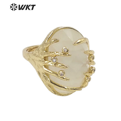 WT-R453 Wholesale Fashion Gold Bezel Claw Setting Oval Stone Ring Women Unique Trendy Cat Eye Stone Made Jewelry Party Ring
