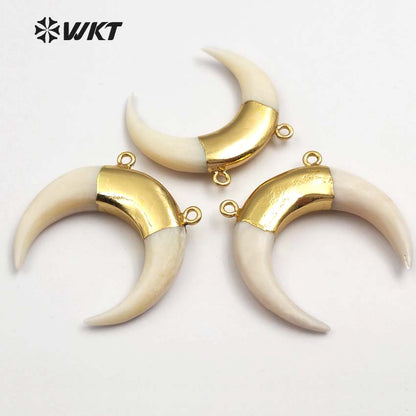 WT-P738 Newest Exclusive White Crescent Pearl Horn Pendant, Gold Plated Double Loops White Crescent Pearl Horn Pendant