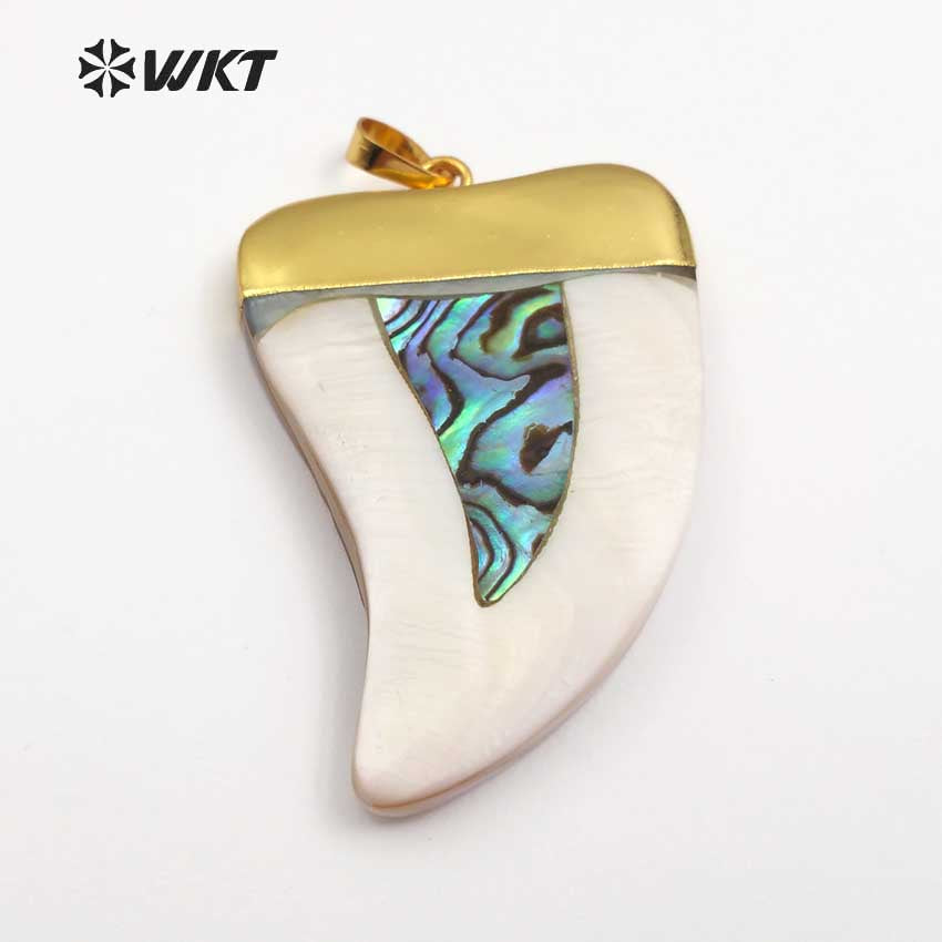 WT-P666 Wholesale Natural Gold Plated White Shell Horn Pendant Popular Fashion Shell Horn Pendant with Abalone Mix