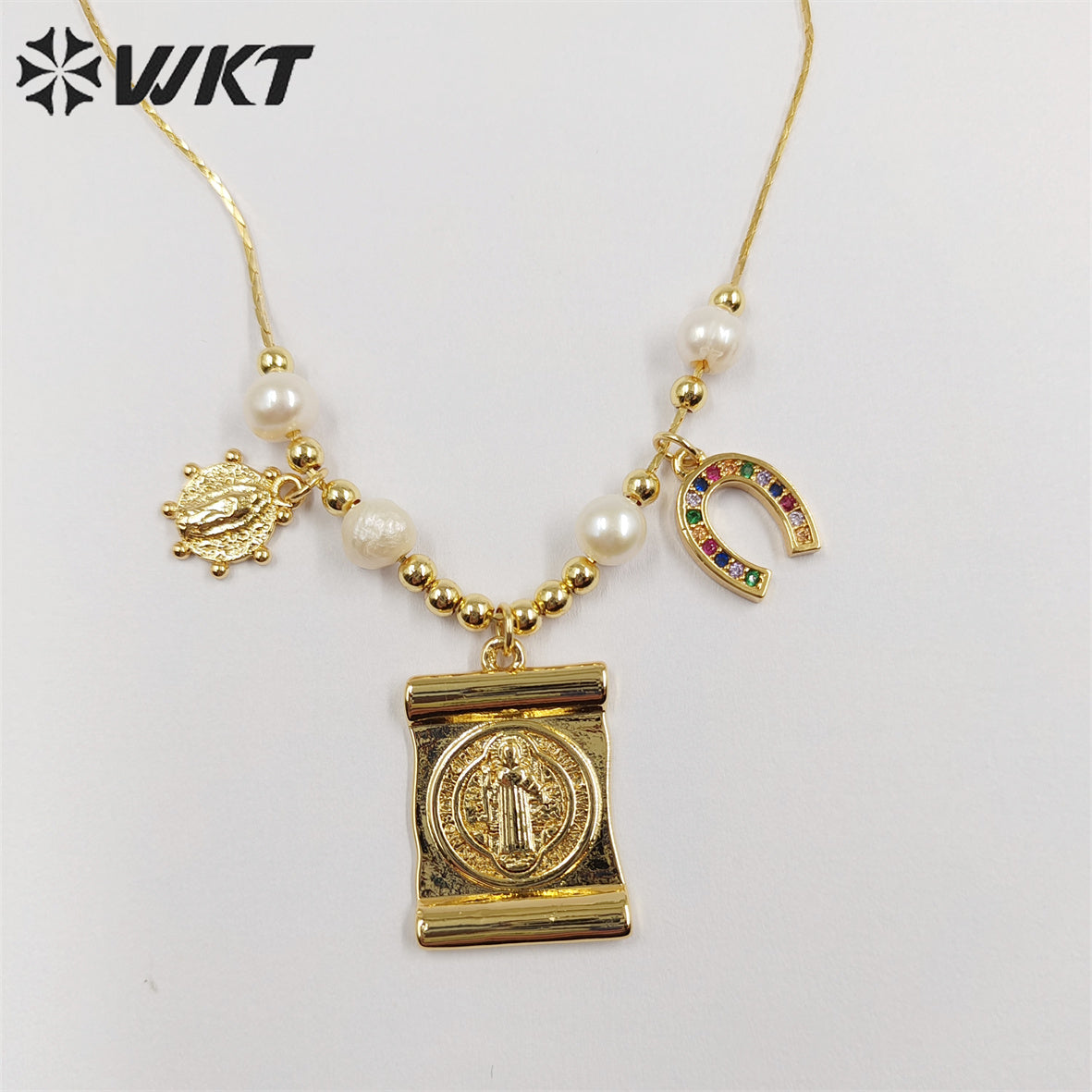 WT-JN230 Wholesale Fashion Gold Religious St Benedict Medal Pearl Necklace Charming Christian Adjustable Themed Medal Necklace