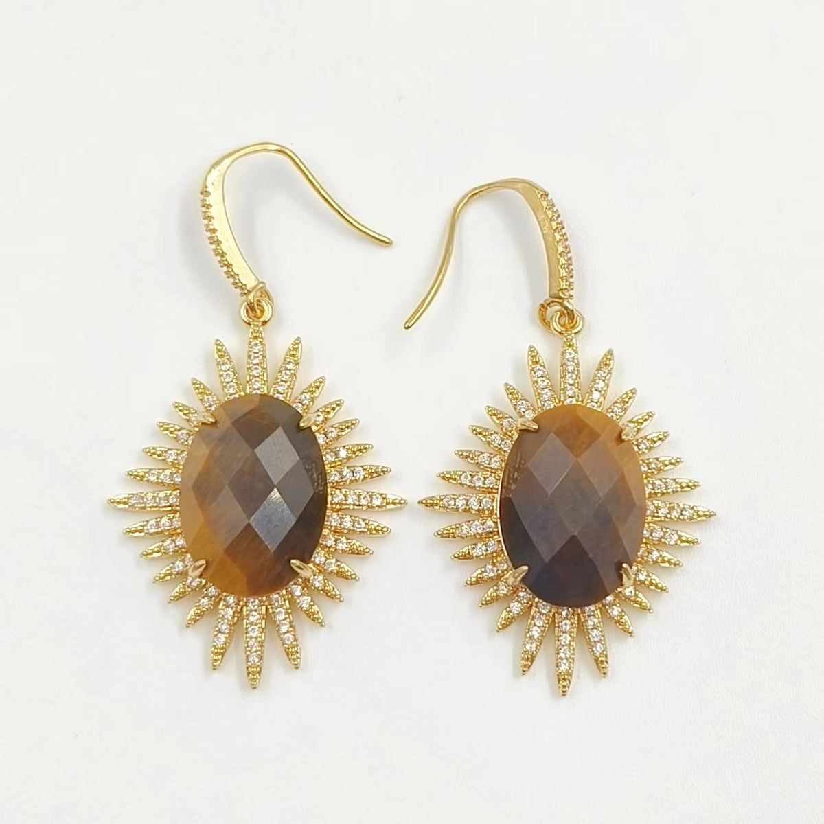 WT-ME094 Wholesale Newest Fashion Light Luxury Natural Gemstone Oval Shaped Micro Paved Earrings Studt