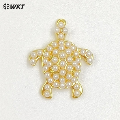 WT-MP310 Wholesale Fine Jewelry Gold And Silver Color Marine Animals Crab Shape Zircon With Artificial Pearl Little Pendants