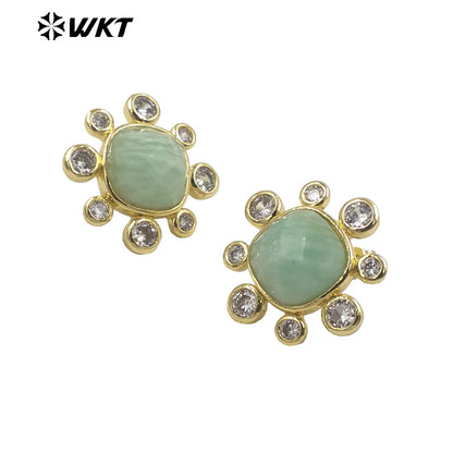 WT-ME091 Wholesale Newest Fashion square Gemstone with clear Cubic Zircon Around Setting Earrings Studs Gold Birthday Earring