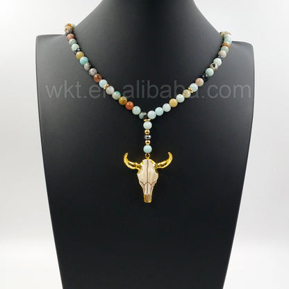 WT-N775 Natural 8mm Amazonite Beads Necklace,24k Gold Plated Resin Cattle Head Bull Horn Pendant Beaded Necklace