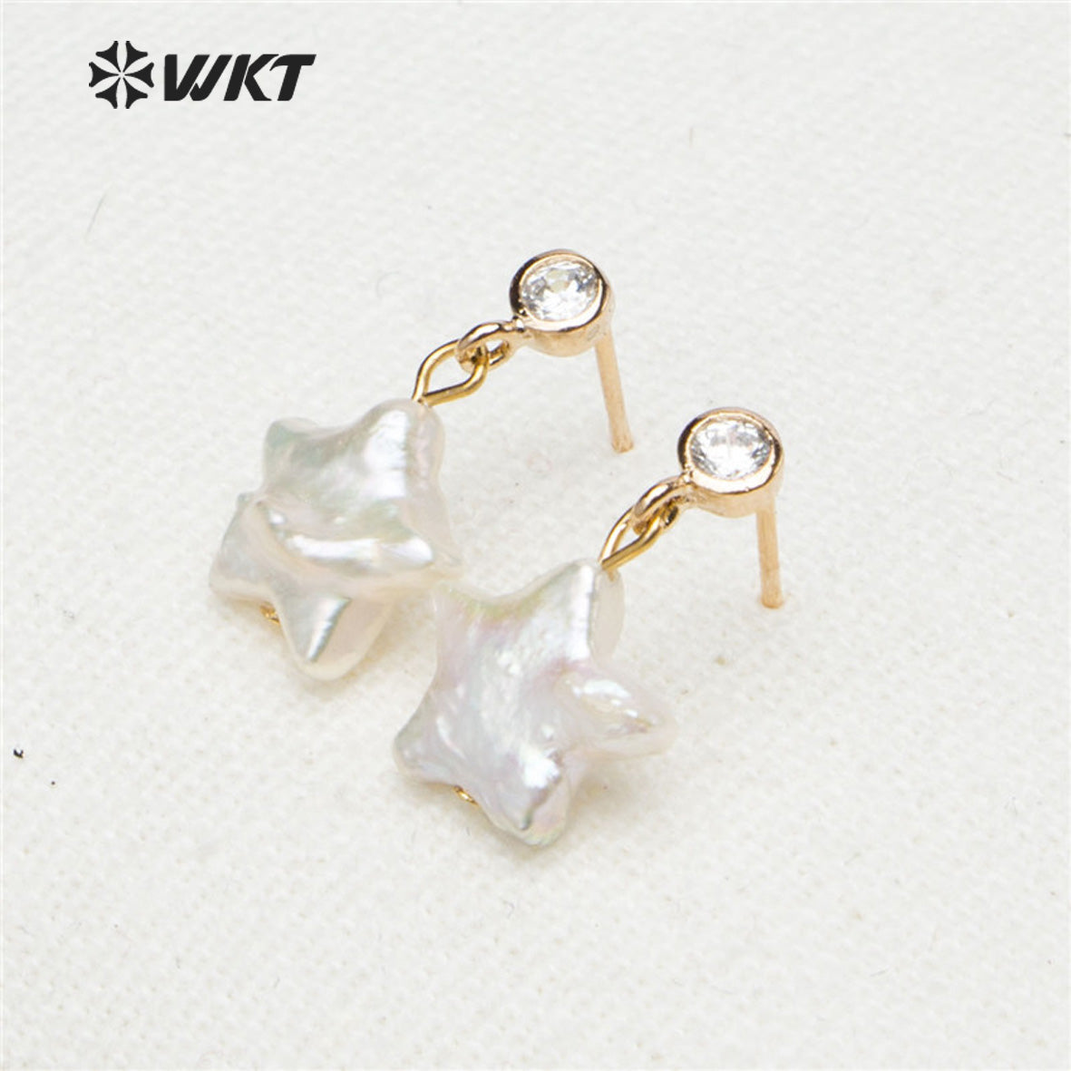 WT-E531 Wholesale New Design Lovely Natural Baroque Pearl Earring Natural Pearl Baroque Style Star Pendant Earring