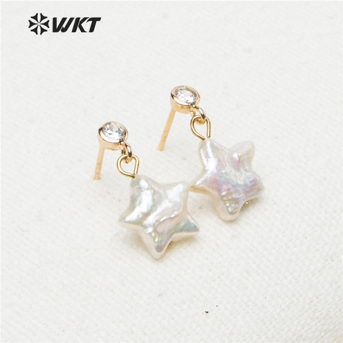 WT-E531 Wholesale New Design Lovely Natural Baroque Pearl Earring Natural Pearl Baroque Style Star Pendant Earring