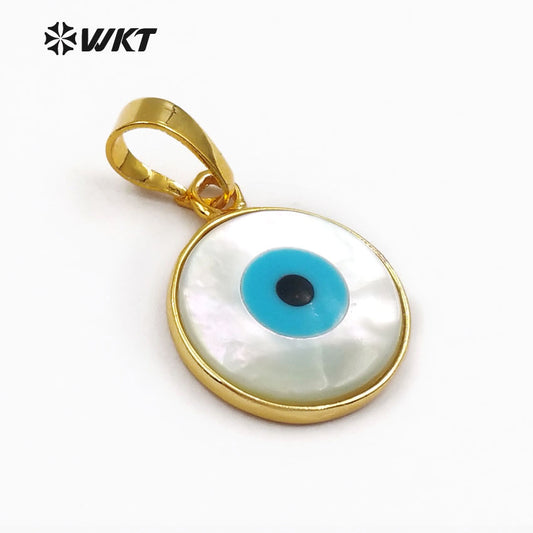 WT-P628 Wholesale Natural Shell Round Eye Pendant, 24k Gold Plated Bezel Eye Pendant
