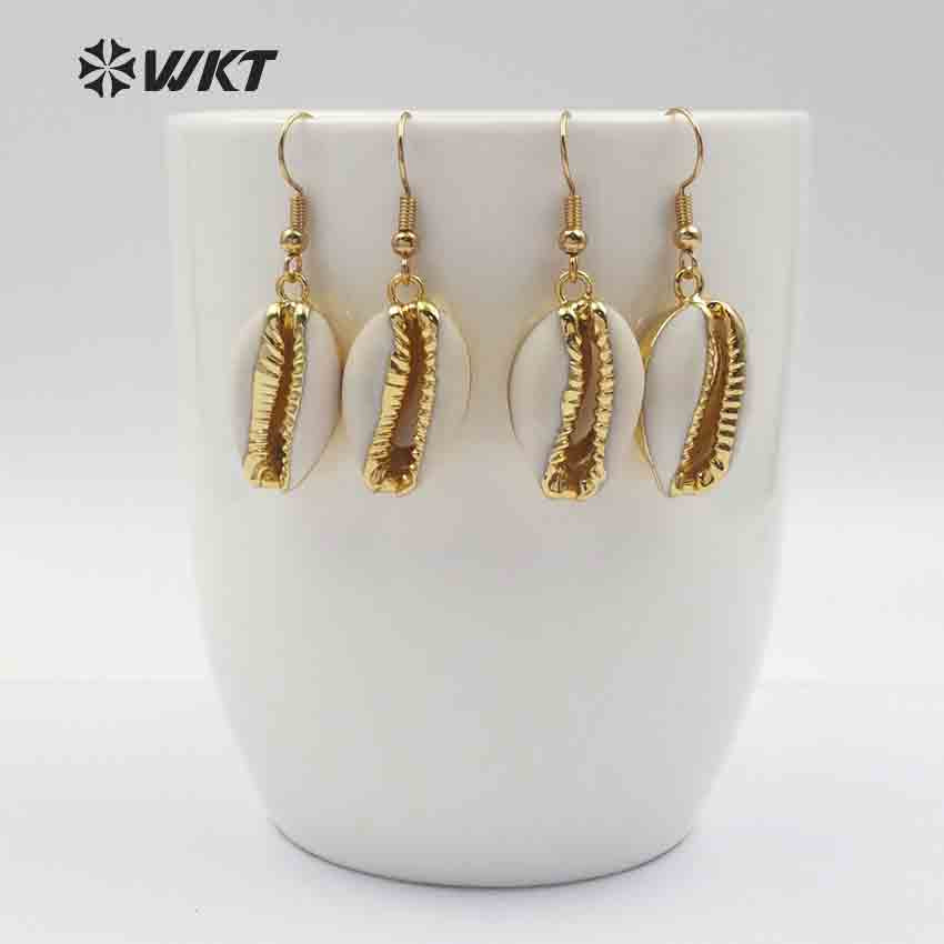 WT-E163 Wholesale Genuine Tiny Cowrie Earrings With 24k Real Gold Plated, Fashion Lovely Hot Cowrie Earrings