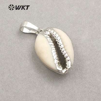 WT-P547 New Approach Fashion Tiny Natural Gold Dipped Shell Pendant Lovely Tiny Cowrie Shell Pendant JP026 JP027