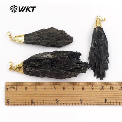 WT-P790 Latest Natural Raw Black Kyanite Pendant with Gold Plated on Top