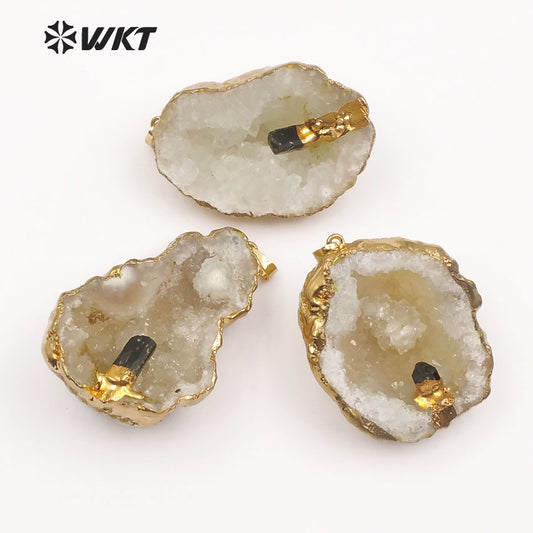 WT-P1420 Black Tourmaline Pendant Gold Trim in Random Shape Pendant for Women Vogue Jewelry Natural Geode Quartz Pendant