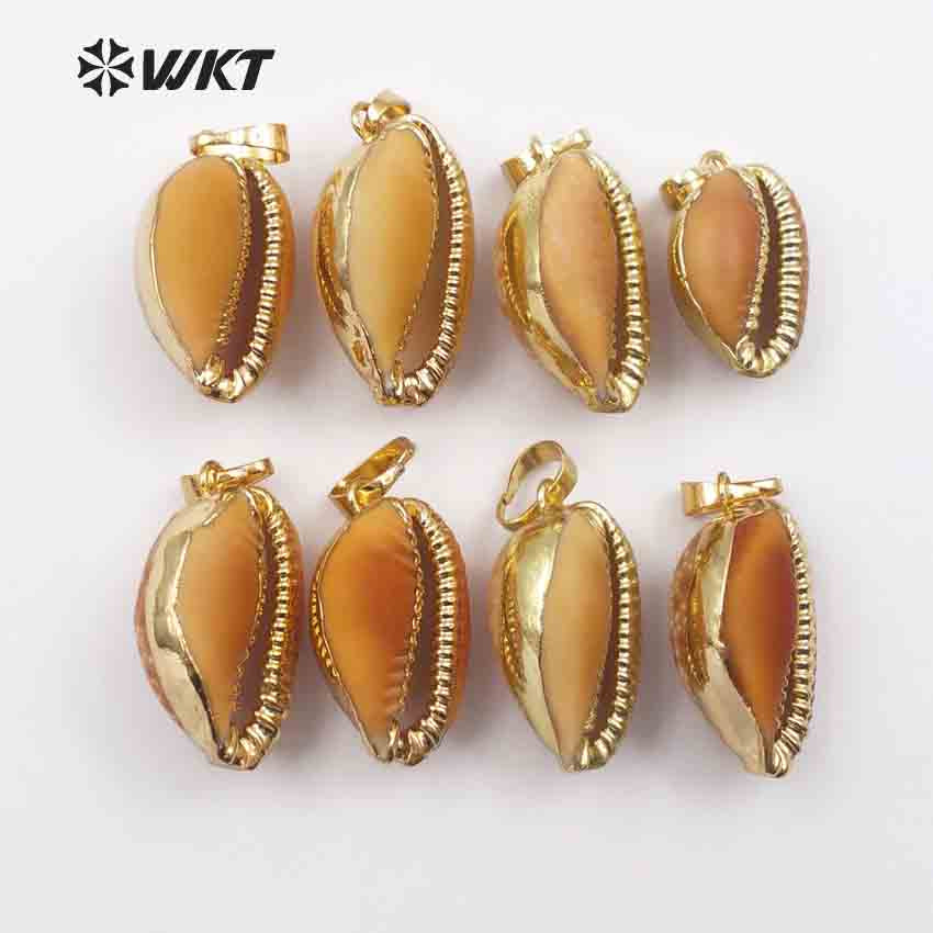 WT-JP019 Charm New Design Cowrie Pendant for Necklace Making Size 20mm Natural Cowrie Pendant Raw Color Conch Design Wholesale
