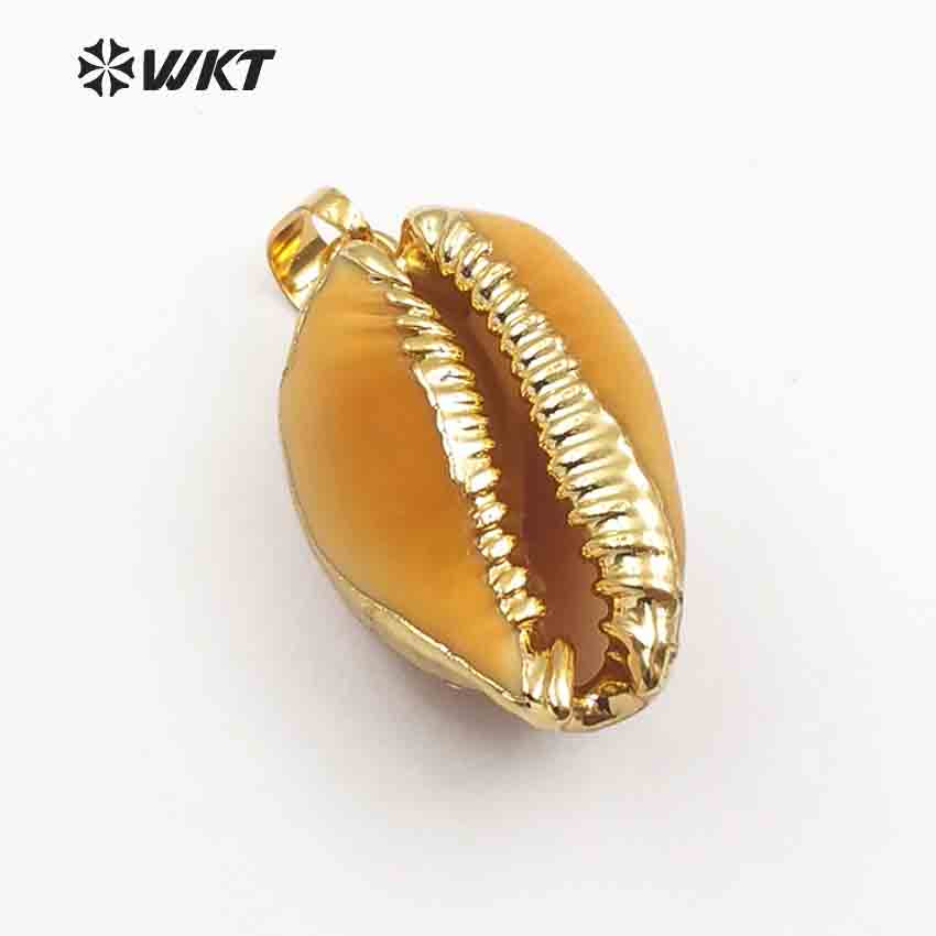 WT-JP019 Charm New Design Cowrie Pendant for Necklace Making Size 20mm Natural Cowrie Pendant Raw Color Conch Design Wholesale