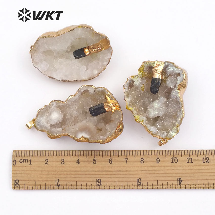 WT-P1420 Black Tourmaline Pendant Gold Trim in Random Shape Pendant for Women Vogue Jewelry Natural Geode Quartz Pendant