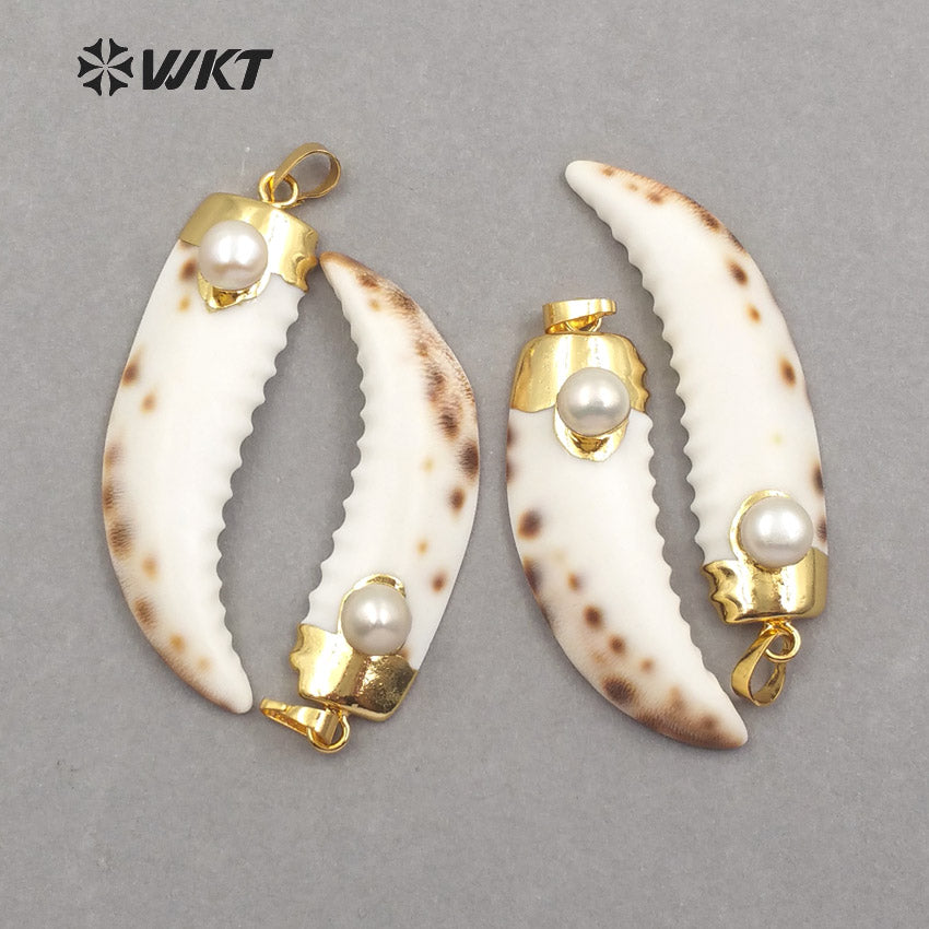 WT-JP072 18k Gold Trim in Knife Shape Random Size Pendant for Women Jewely Natural Sea Shell With Baroque Pearl Charm Pendant