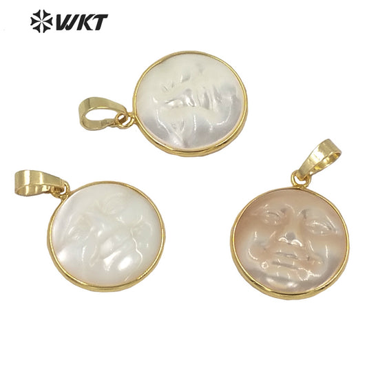 WT-JP243 American Hot Sales Round Shell Carved Face Charms Lady Charming Hand Carved People Face Pendant Made of Shell