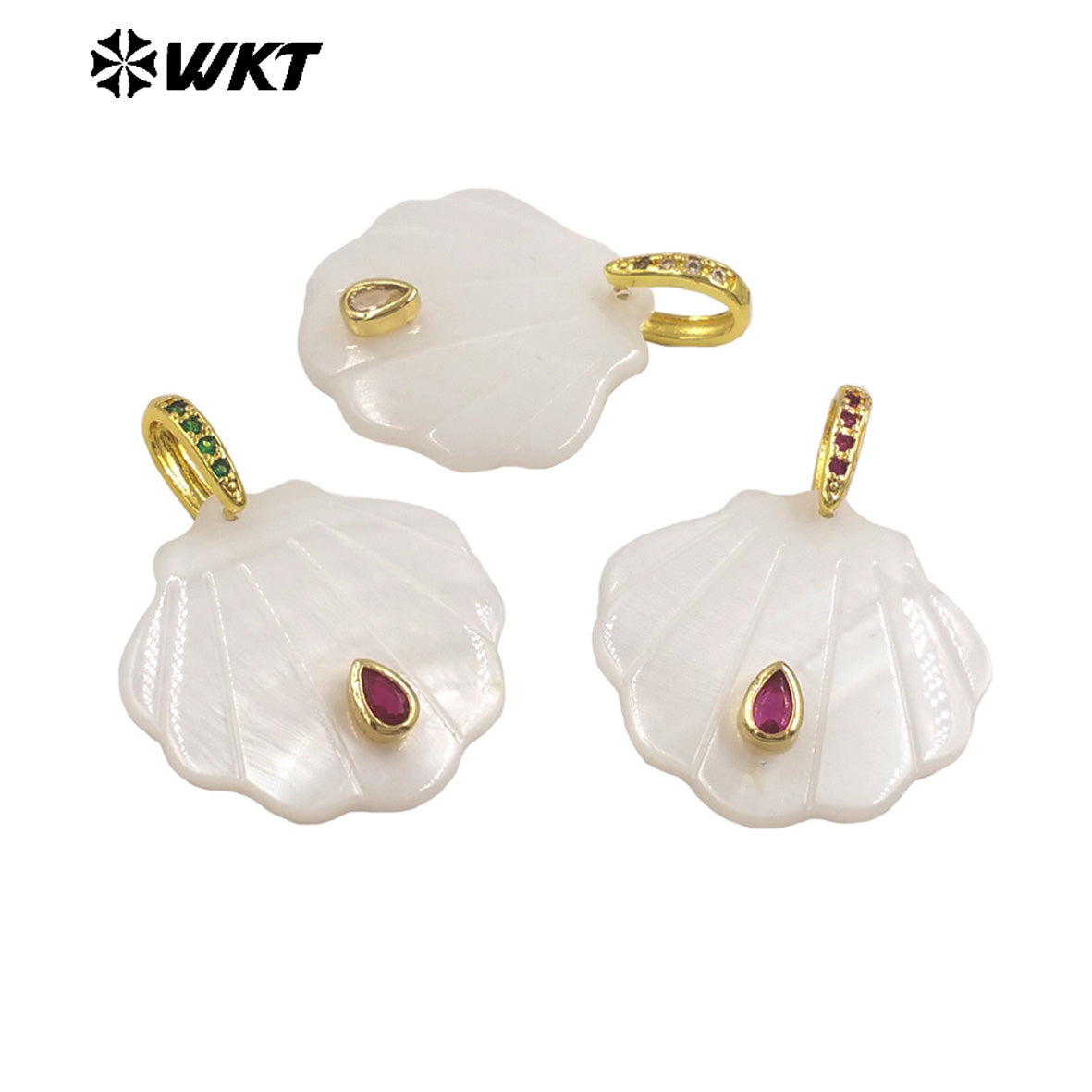 WT-JP478 Women Newest Waterdrop Shape Zircon And White Shell Hand Carved Gold Pendant For Friend Gift Making Accessories