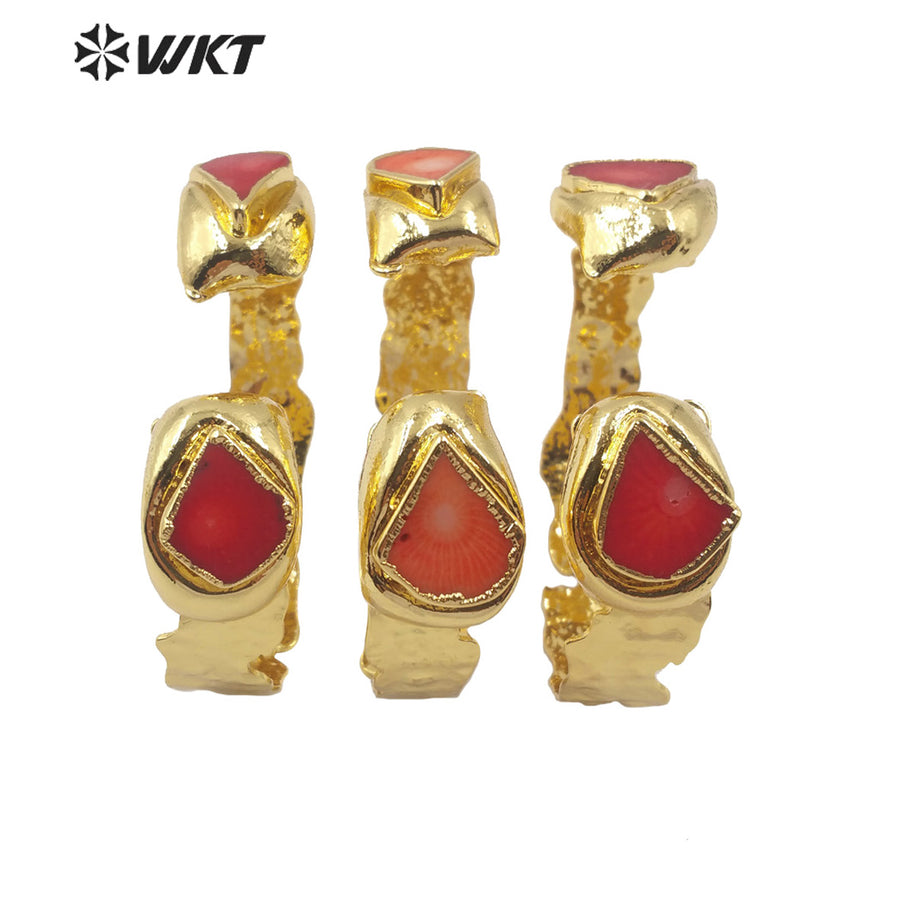 WT-B513 New 2020 Exclusive Hammer Vintage Bangle Red Coral Bracelet Chic Women Fashion Bangle in 18k Gold Plated