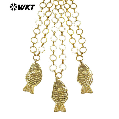 WT-JFN69 Factory Wholesale Round Metal Chain And 18K Gold Plated Yellow Brass Fish Pendant Necklace As Lady Daily Jewelry
