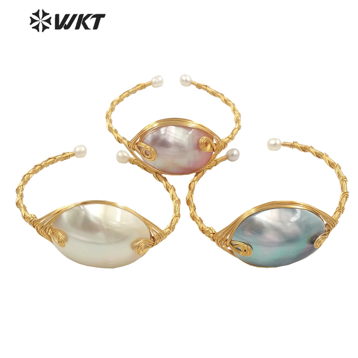 WT-MPB049 Statement Fashion Coil Yellow Brass Delicate Bangle Mother of Pearl Women Pendant Bangle