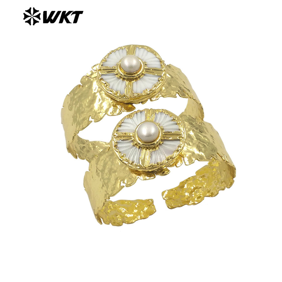 MPB123 High Quality Bohemia Style Gold Plated With Natural Round Pearl Handmade Carved Shell Women Metal Bracelet Adjustable